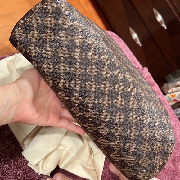 Louis Vuitton hobo tote bag - Picture 8 of 9